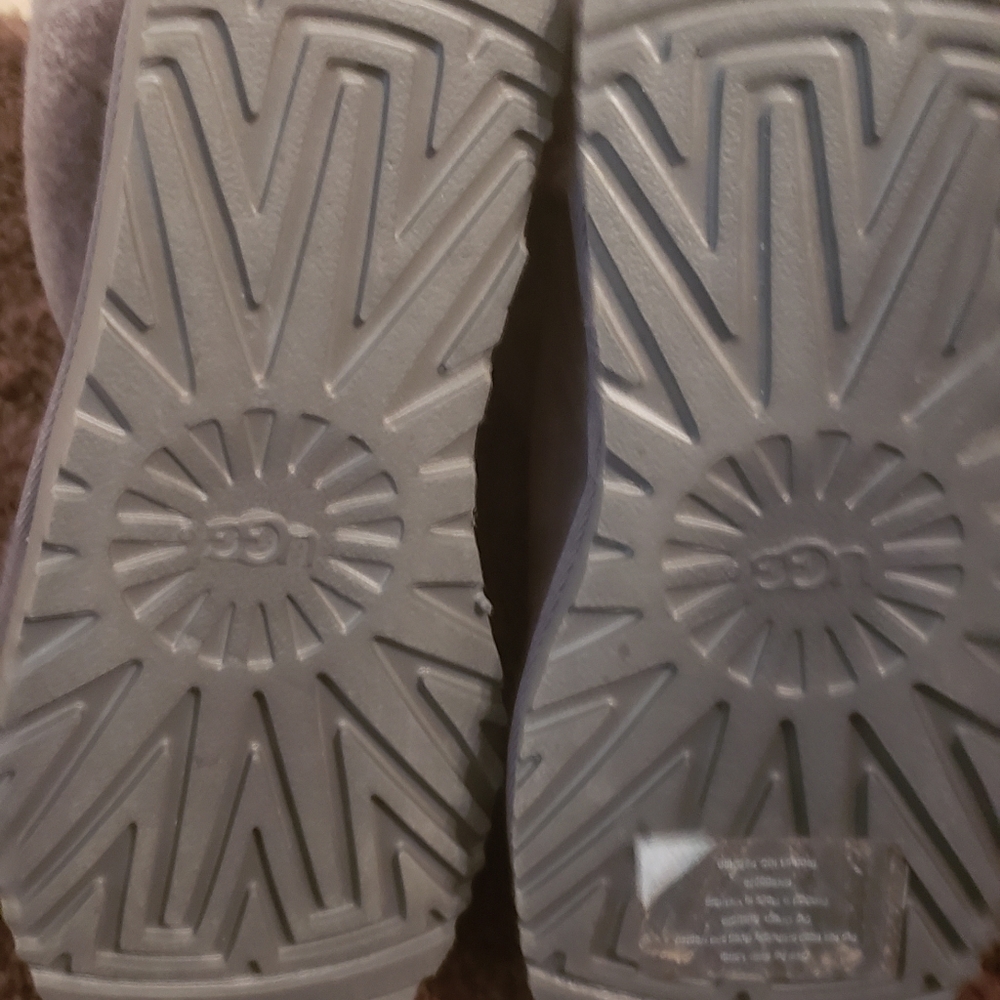 Boots - Picture 4 of 7